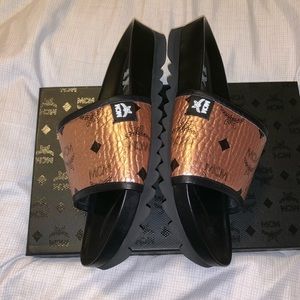 mcm rose gold slides